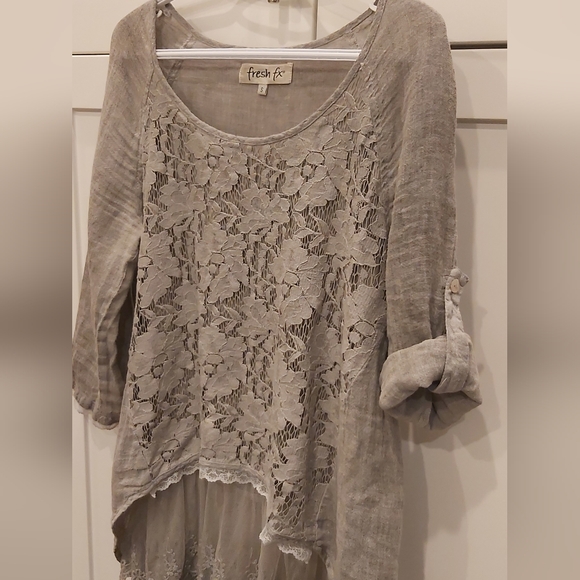 Fresh FX layered lacey tunic - Picture 2 of 8